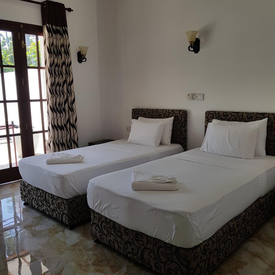 Sithi Villa ฮิกคาดูวา ภายนอก รูปภาพ