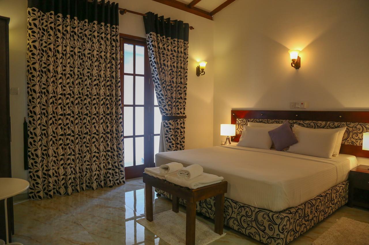 Sithi Villa ฮิกคาดูวา ภายนอก รูปภาพ