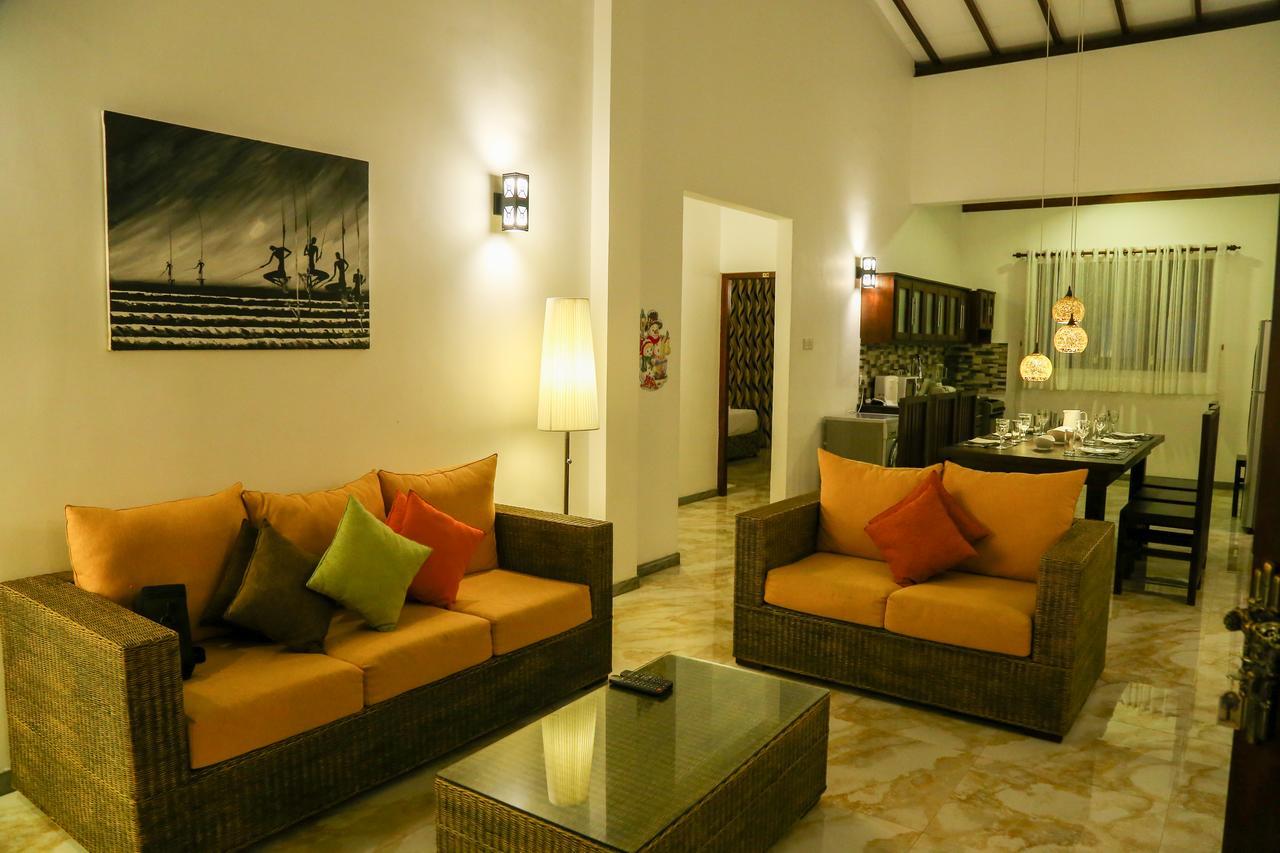 Sithi Villa ฮิกคาดูวา ภายนอก รูปภาพ