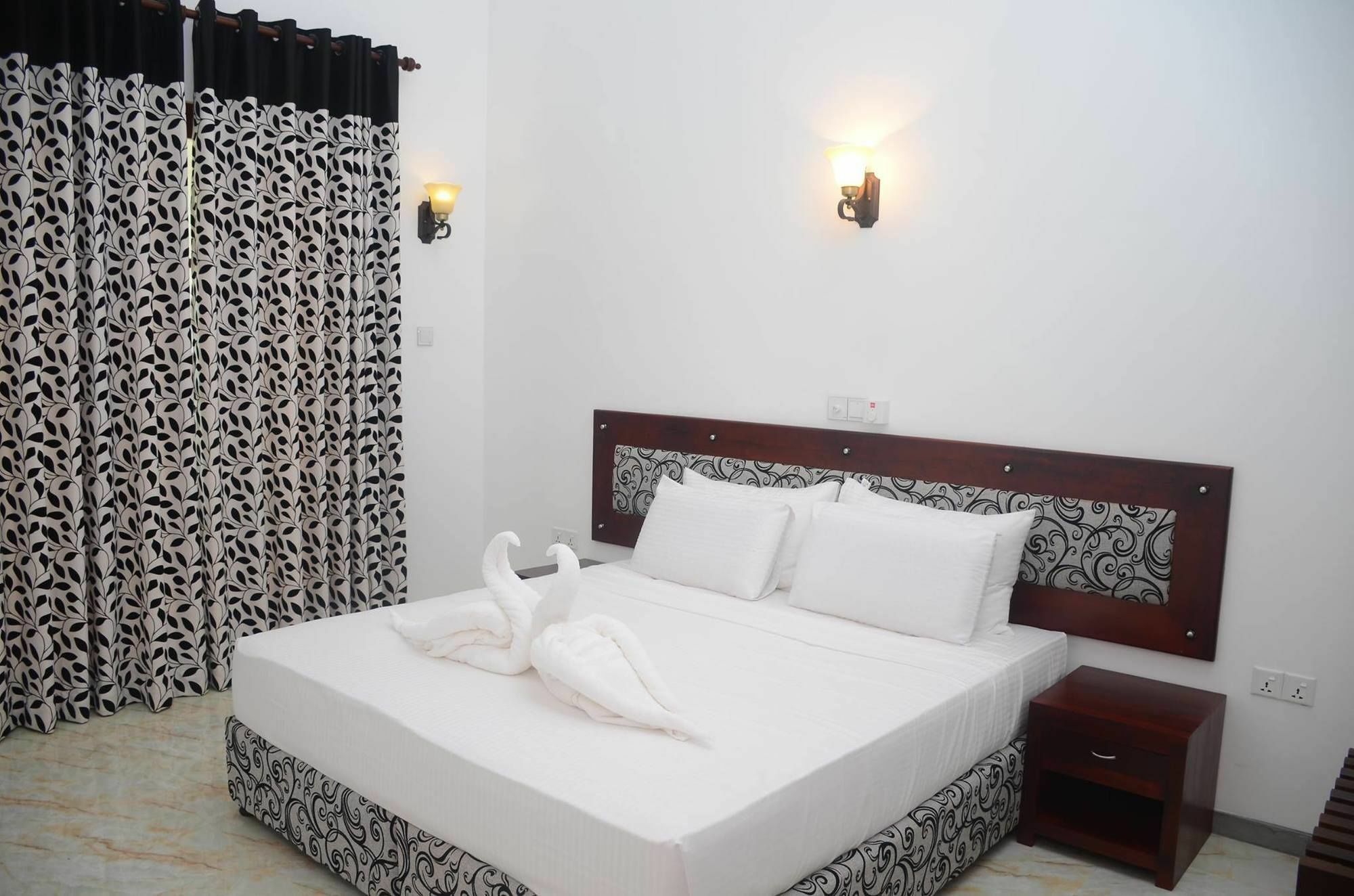 Sithi Villa ฮิกคาดูวา ภายนอก รูปภาพ